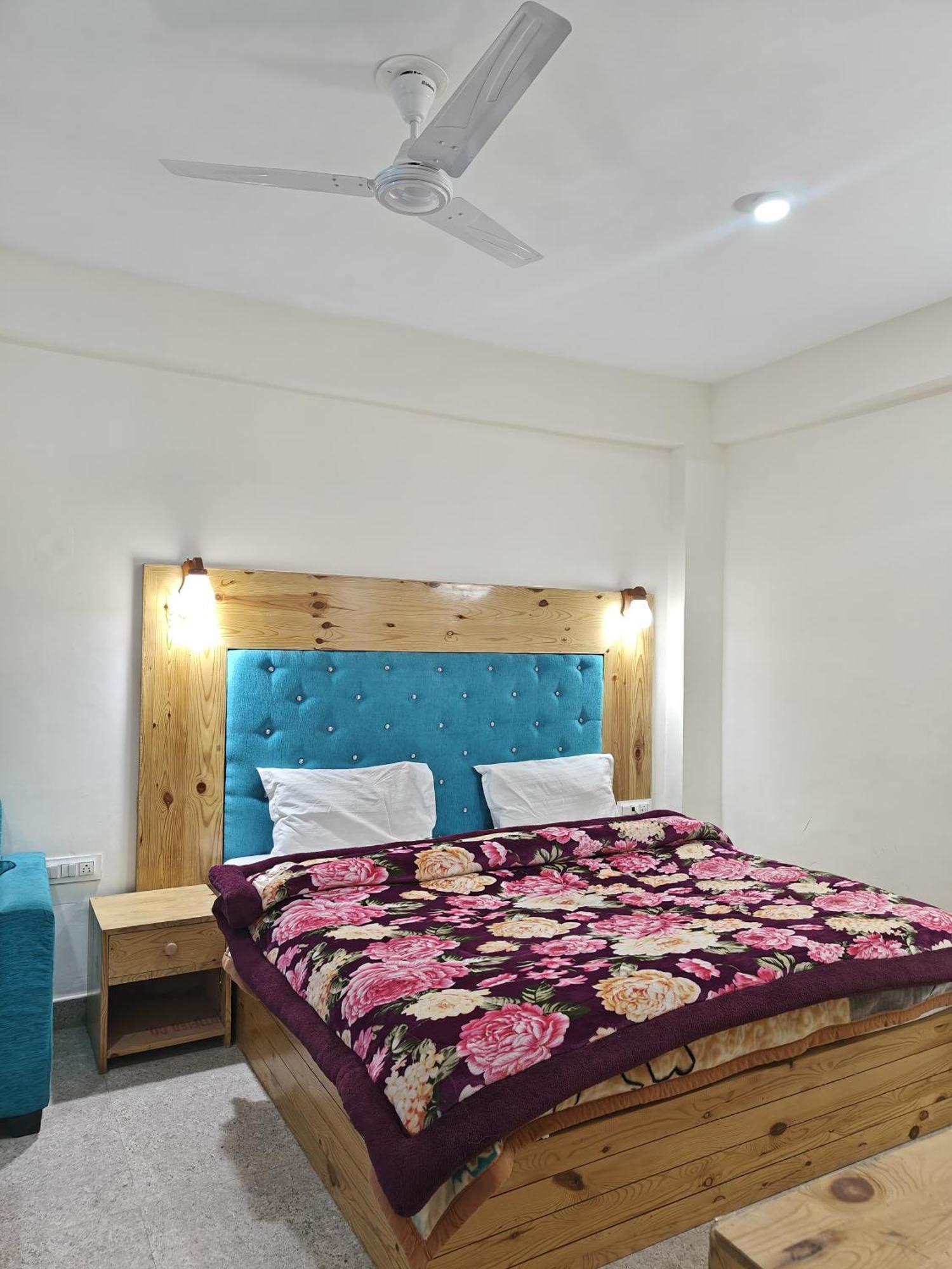 Happy House Manali Hotel Sater Ngoại thất bức ảnh